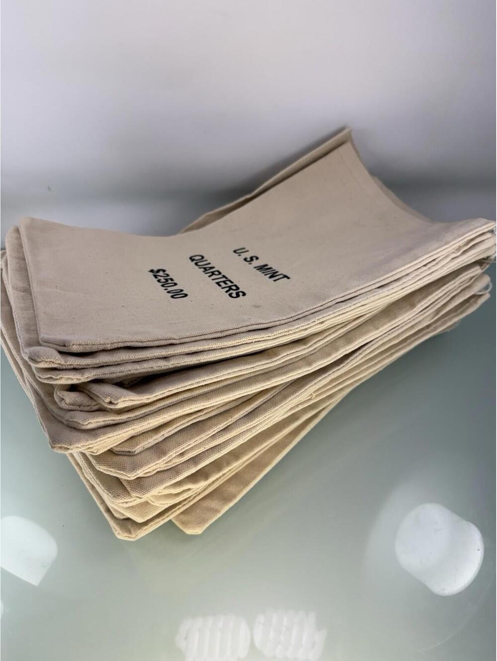 Lot of 40 Authentic U.S. Mint Canvas Quarter Bags $250 Face Value Size